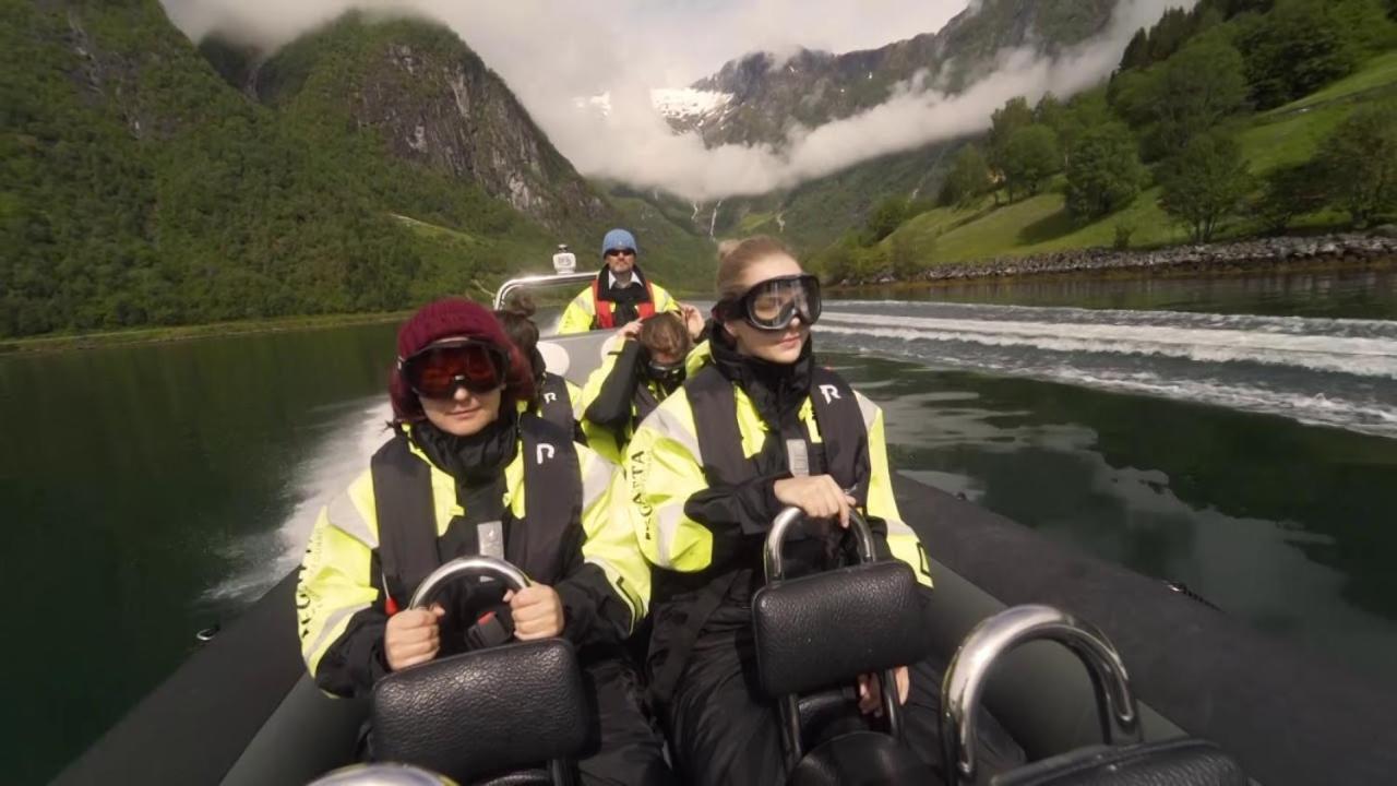 Balestrand Fjordapartments エクステリア 写真