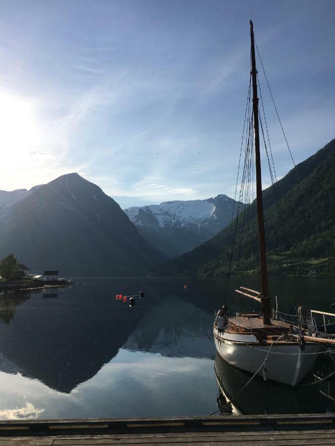 Balestrand Fjordapartments エクステリア 写真