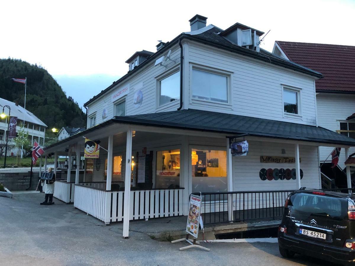 Balestrand Fjordapartments エクステリア 写真