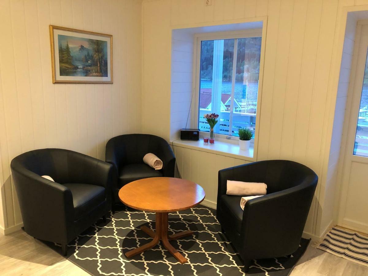 Balestrand Fjordapartments エクステリア 写真